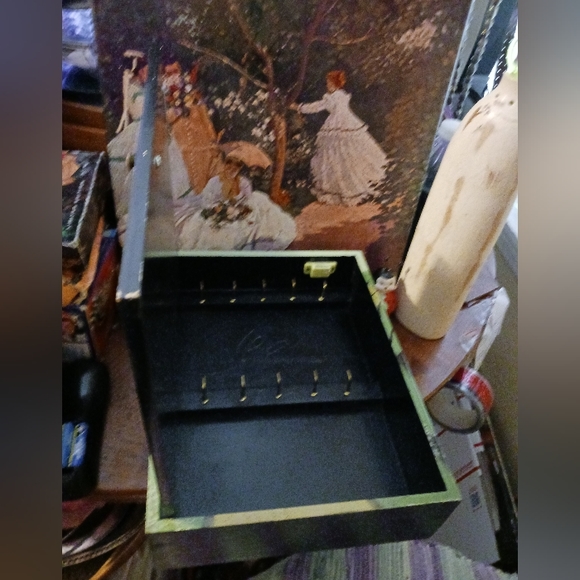 🏠🏡Handmade Wooden Key Box🔓🏖🏜🏝🏞Size 13.5"×10.5"×3.5",Handpainted. - Picture 11 of 12